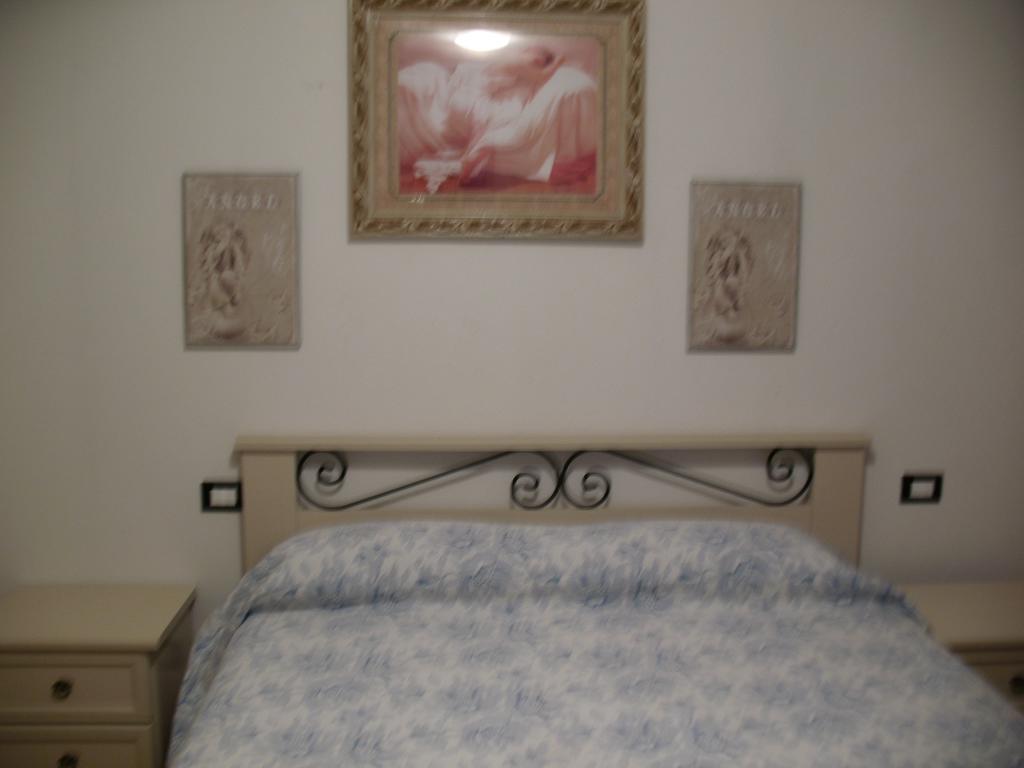 Casa Vacanze L'Agrifoglio Bed and Breakfast Magliolo Eksteriør billede