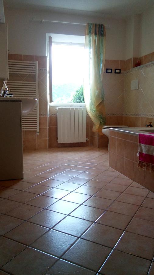 Casa Vacanze L'Agrifoglio Bed and Breakfast Magliolo Eksteriør billede