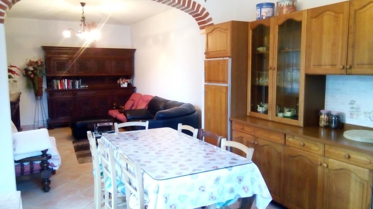 Casa Vacanze L'Agrifoglio Bed and Breakfast Magliolo Eksteriør billede