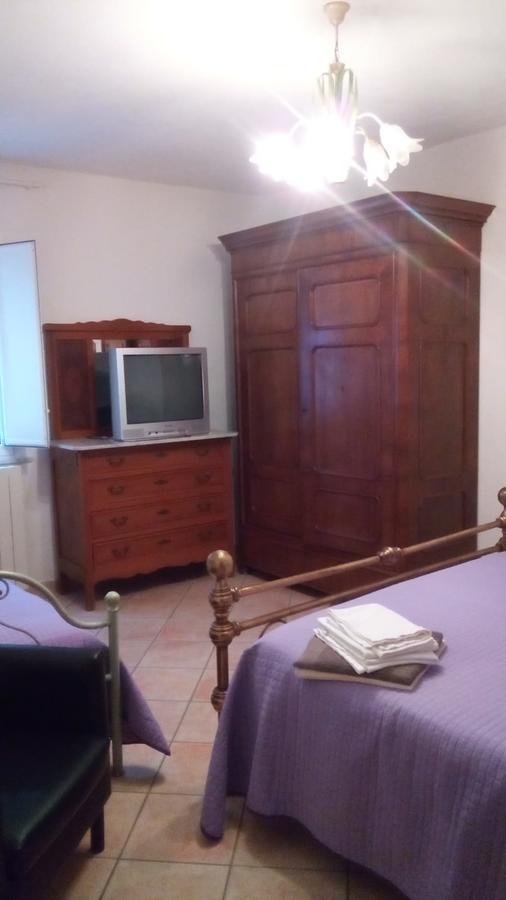 Casa Vacanze L'Agrifoglio Bed and Breakfast Magliolo Eksteriør billede
